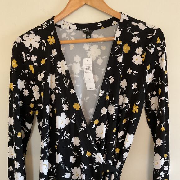 NWT Ann Taylor Floral Matte Jersey Wrap Dress Sz 8 Black White Office Academia - Picture 2 of 11